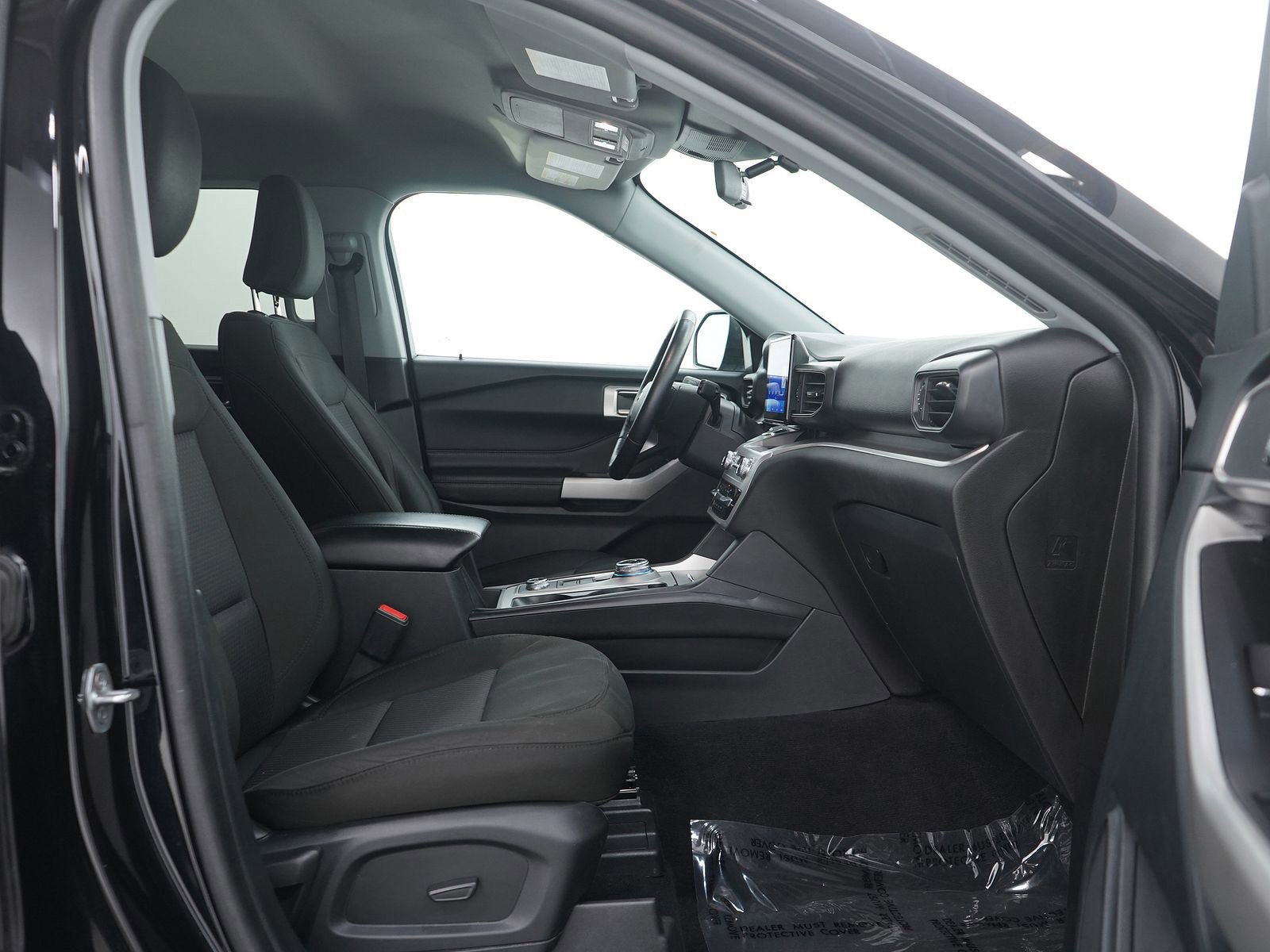 Used 2022 Ford Explorer XLT w/ Class IV Trailer Tow Package image 12