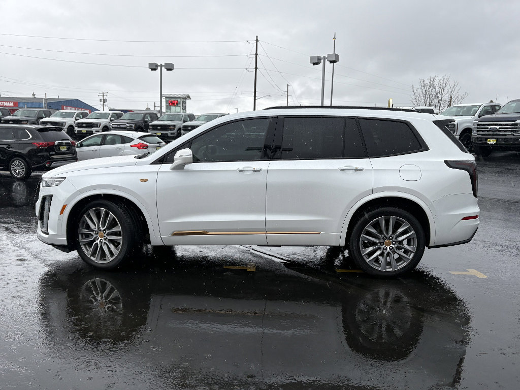 Used 2020 Cadillac XT6 Sport w/ Platinum Package image 11