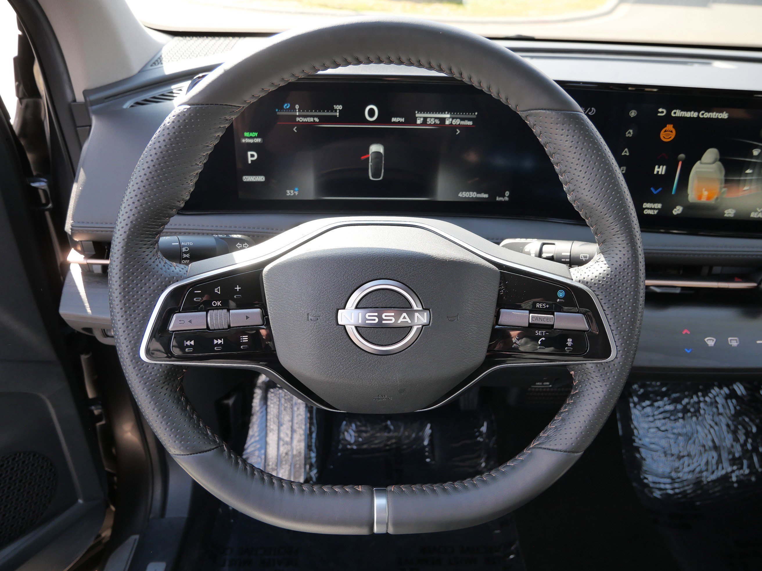 Used 2023 Nissan Ariya AWD image 27