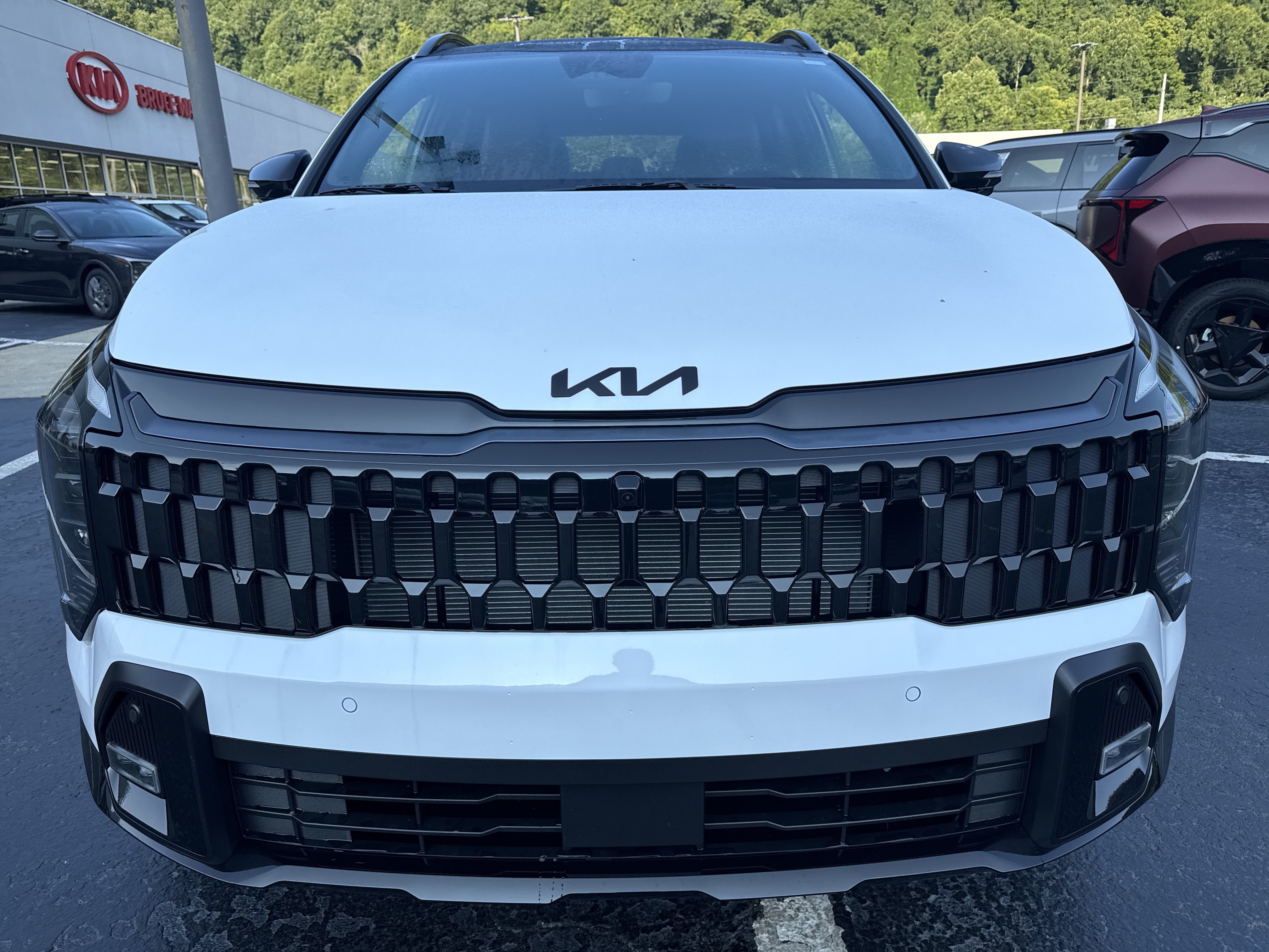 New 2026 Kia Sportage X-Line w/ X-Line Technology Package AWD/4WD image 2