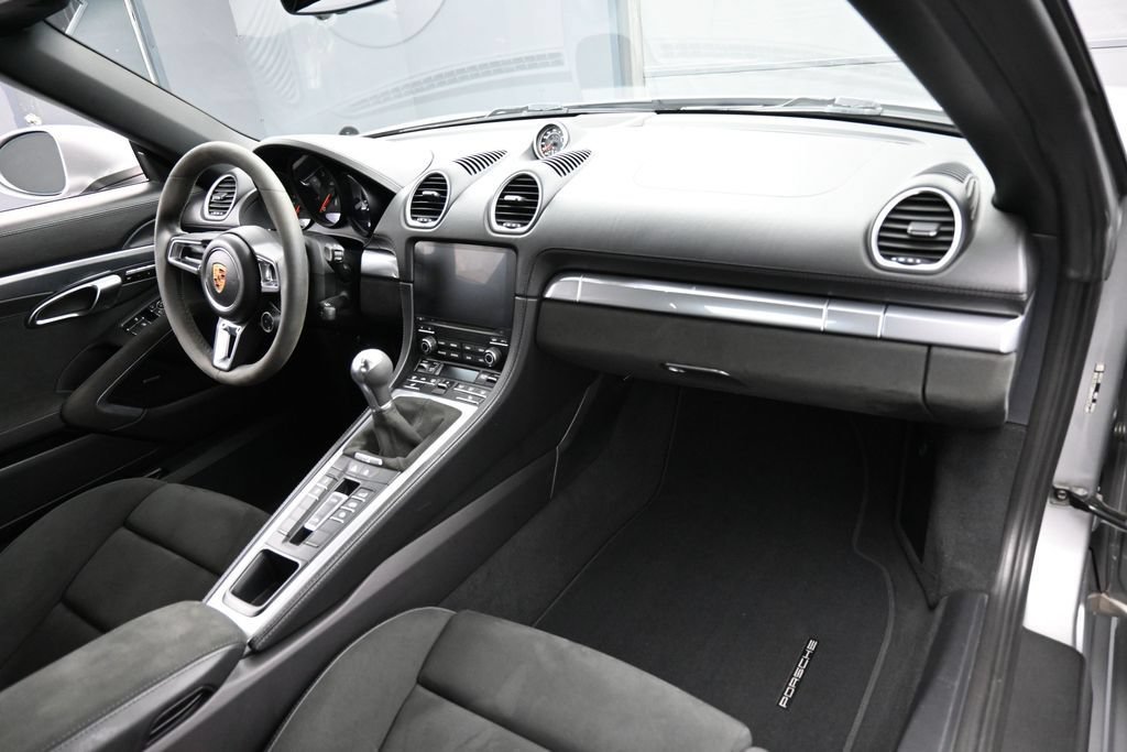 Certified 2021 Porsche 718 Boxster GTS RWD image 26