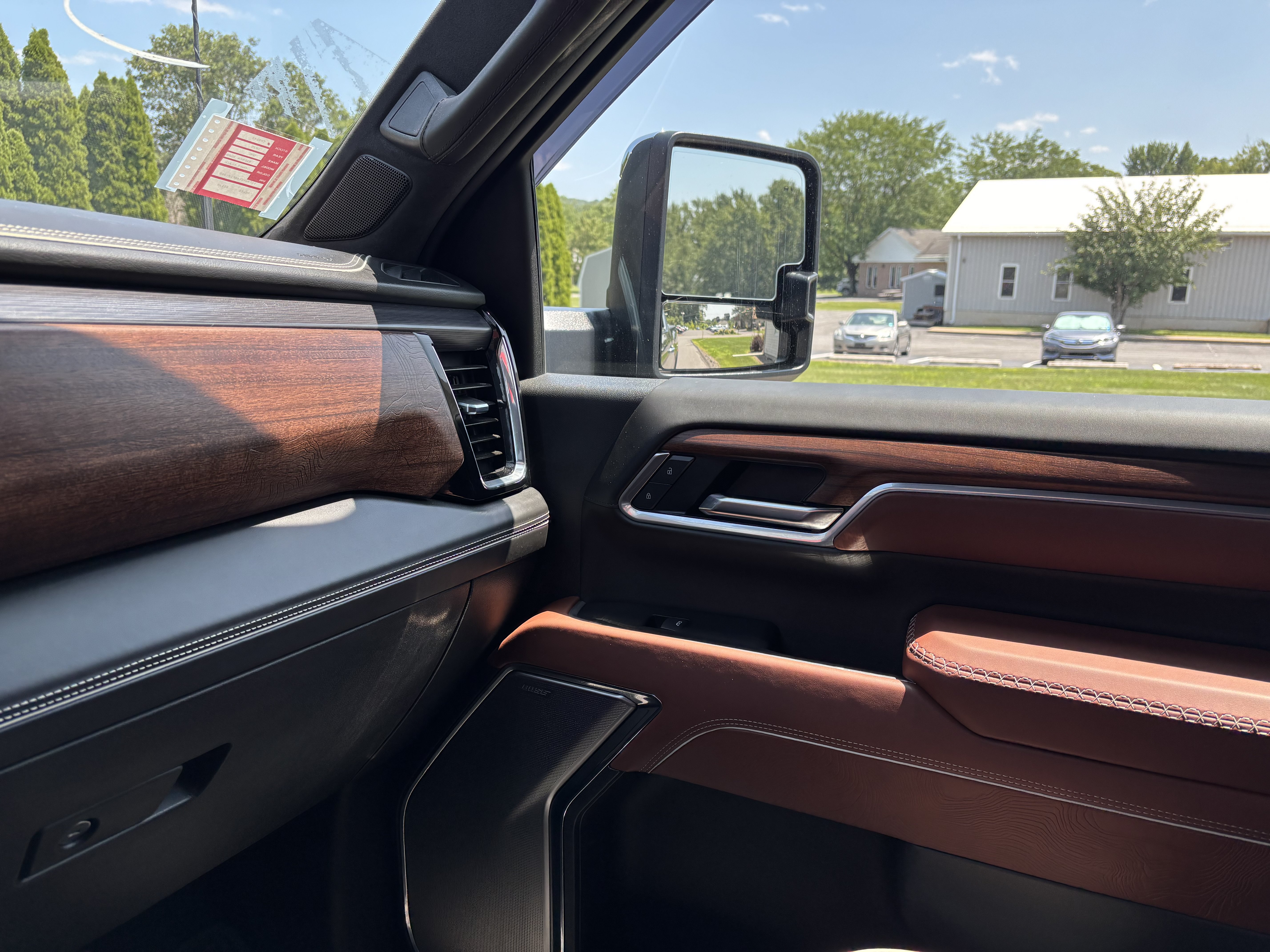 Used 2025 GMC Sierra 3500 Denali Ultimate w/ LPO, GMC Protection Package AWD/4WD image 20