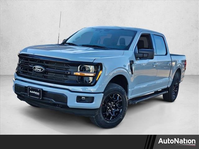 New 2026 Ford F150 XLT w/ XLT Black Appearance Package