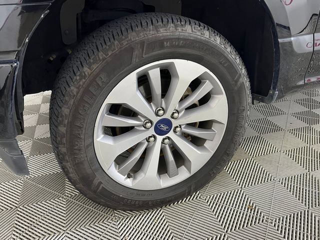 Used 2018 Ford F150 XL w/ Equipment Group 101A Mid AWD/4WD image 25