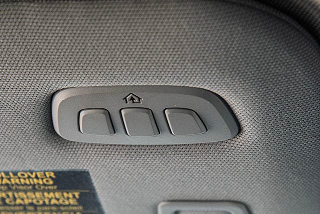 Used 2022 Lincoln Corsair AWD w/ Premium Package image 24