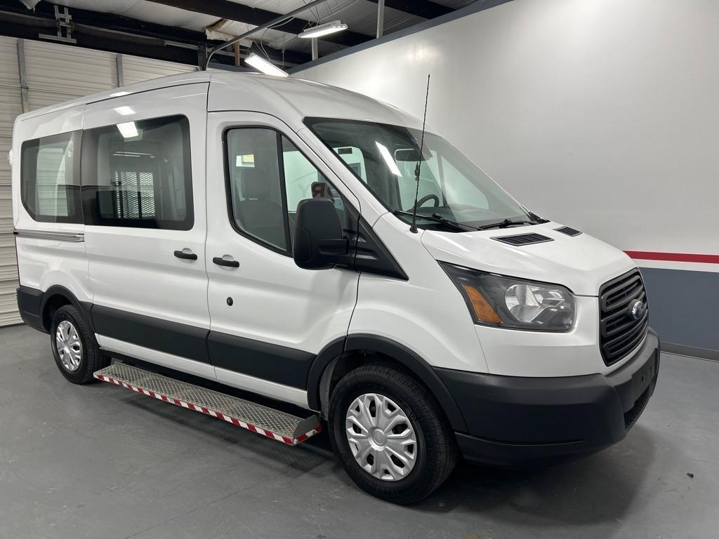 Used 2018 Ford Transit 150 XL RWD image 2