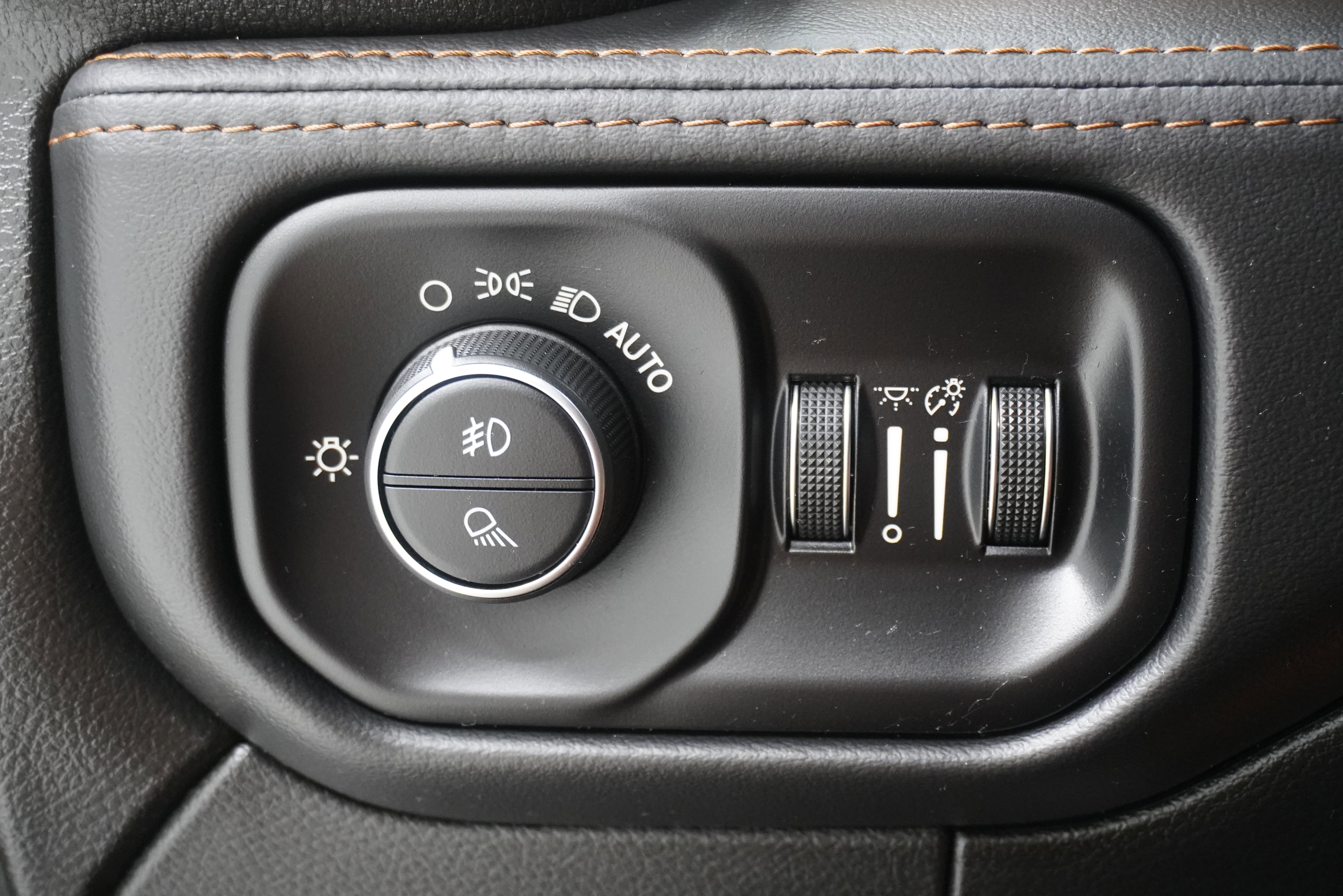 Used 2022 RAM 3500 Limited image 30