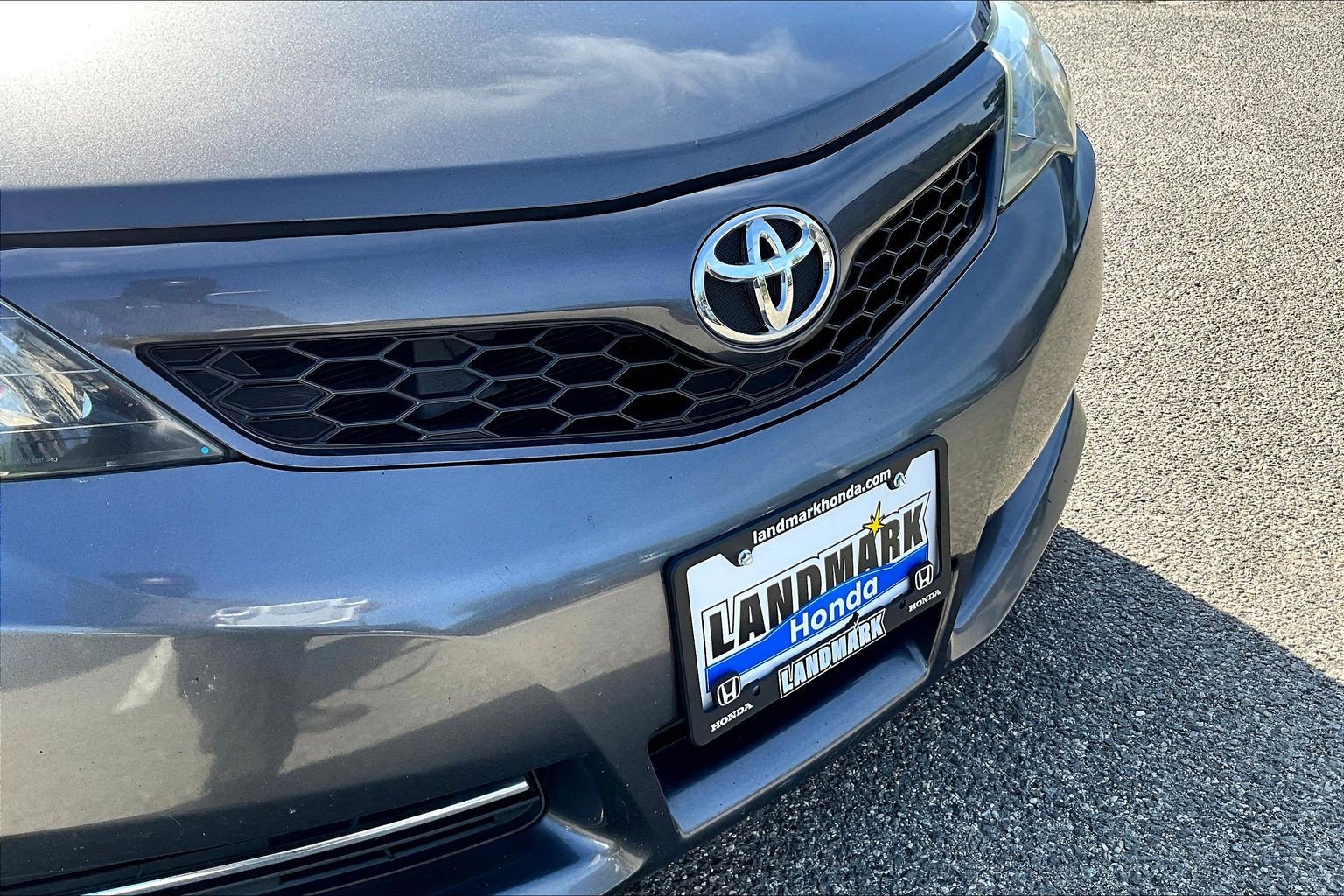 Used 2013 Toyota Camry SE FWD image 27