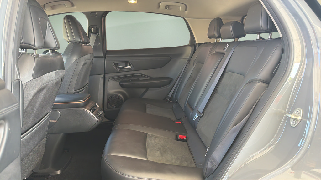 Certified 2023 Nissan Ariya AWD image 19