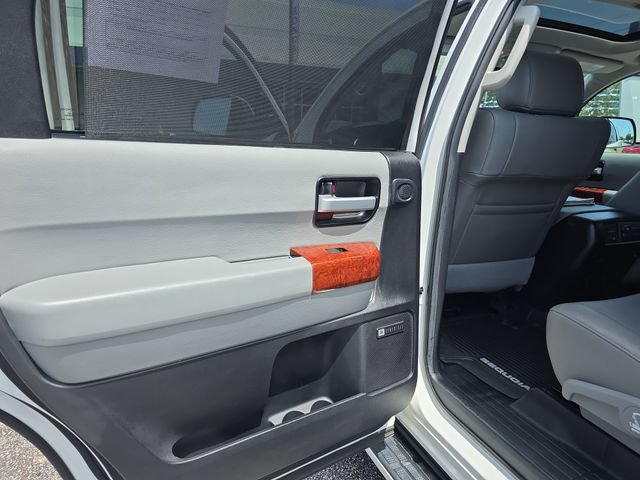 Used 2021 Toyota Sequoia Platinum AWD/4WD image 27