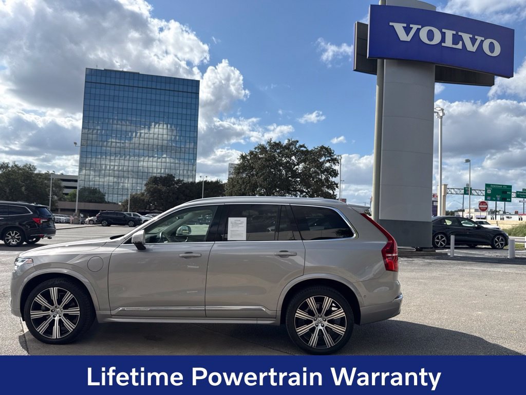 Certified 2024 Volvo XC90 T8 Plus w/ Protection Package Premier AWD/4WD image 4