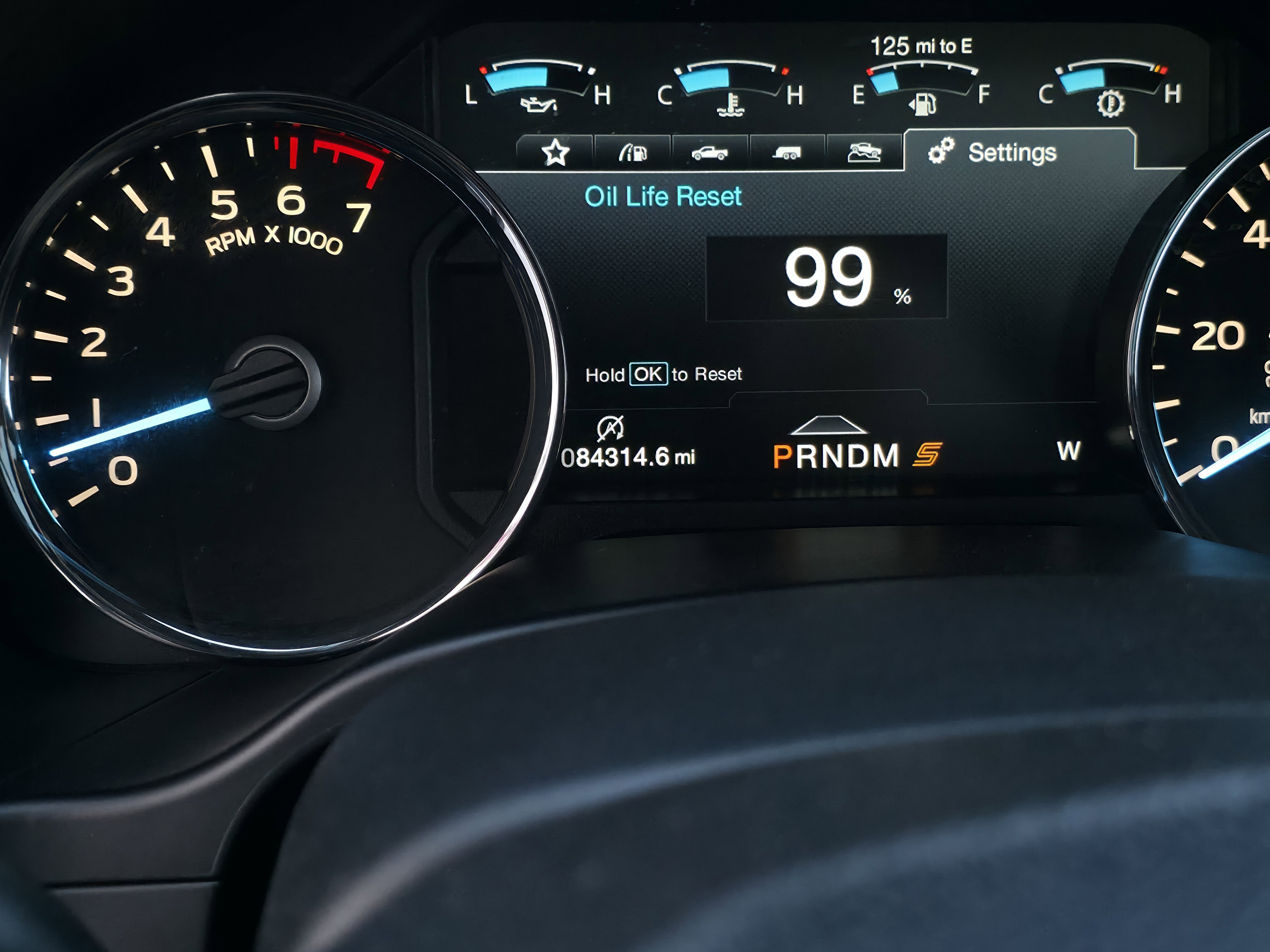 Used 2020 Ford F150 Platinum w/ Equipment Group 701A Luxury image 20