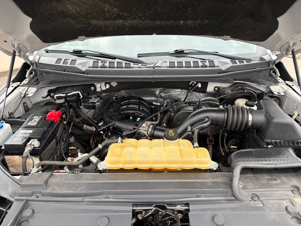 Used 2016 Ford F150 XL w/ Equipment Group 101A Mid image 6