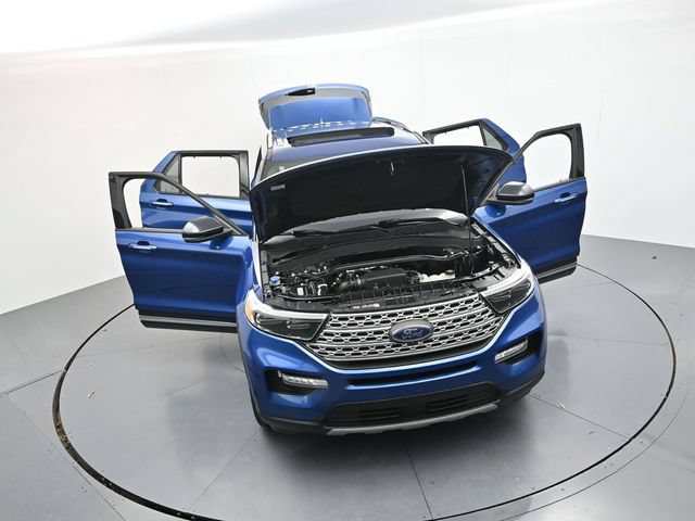 Used 2021 Ford Explorer Limited w/ Equipment Group 301A AWD/4WD image 44