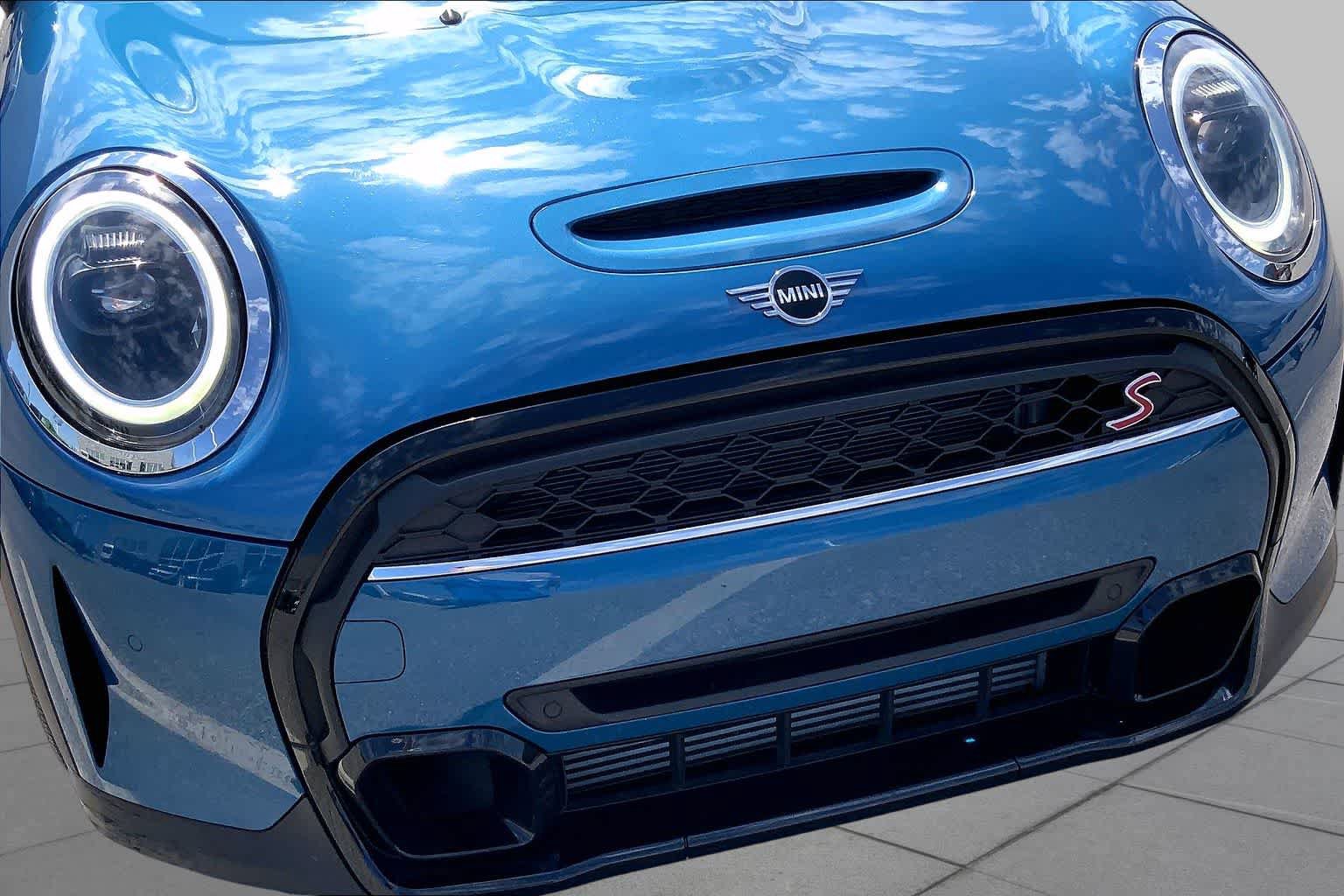 Used 2024 MINI Cooper S FWD image 30