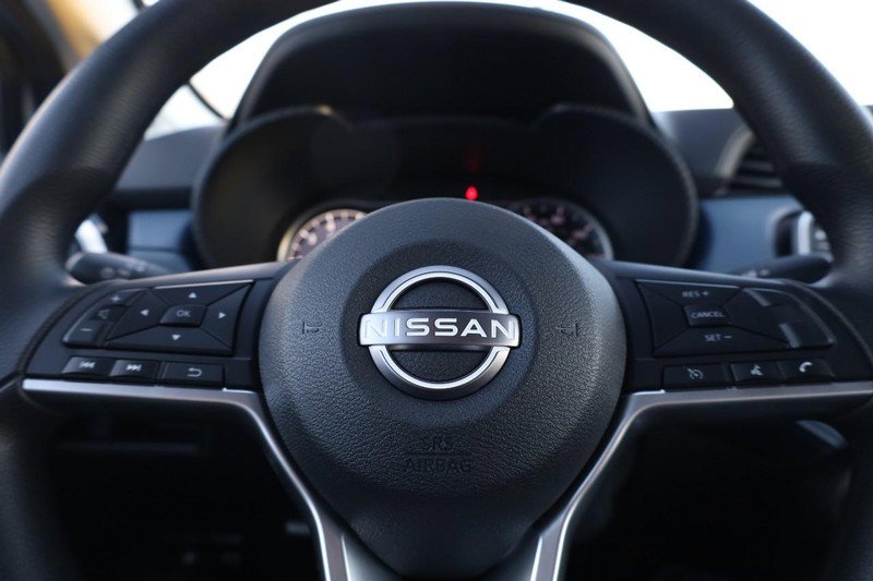 New 2025 Nissan Versa SV w/ Trunk Package image 9