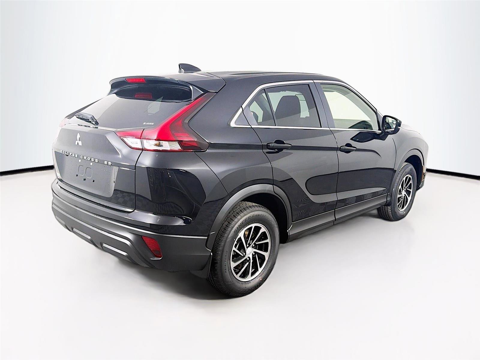 New 2026 Mitsubishi Eclipse Cross ES image 7