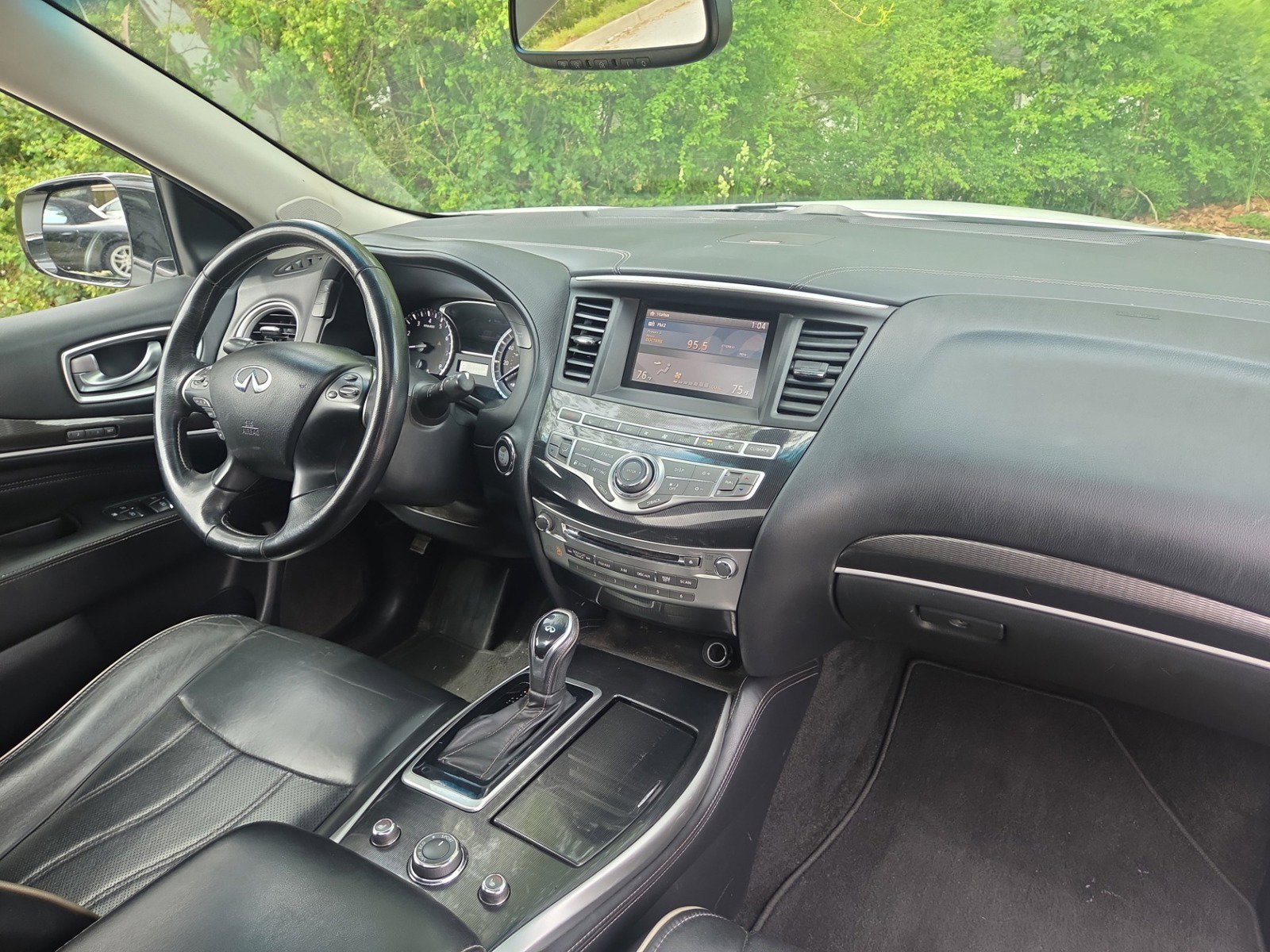 Used 2016 INFINITI QX60 AWD w/ Premium Package image 23