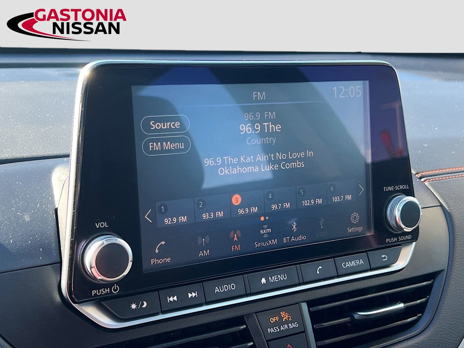 Used 2022 Nissan Altima 2.5 SR w/ Midnight Edition Package image 18