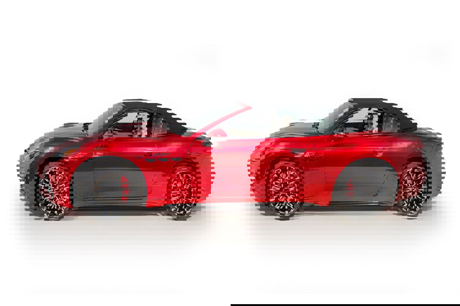 Used 2024 Maserati GranCabrio Trofeo image 5