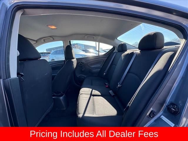 Used 2019 Nissan Versa S FWD image 11