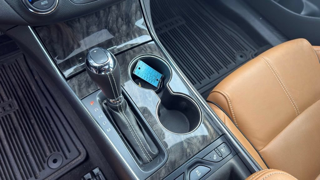 Used 2015 Chevrolet Impala LTZ FWD image 14
