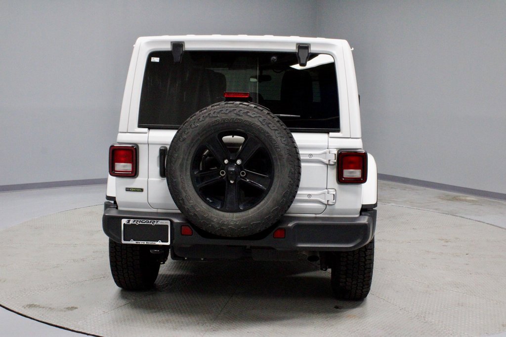 Used 2021 Jeep Wrangler Unlimited Sahara image 9