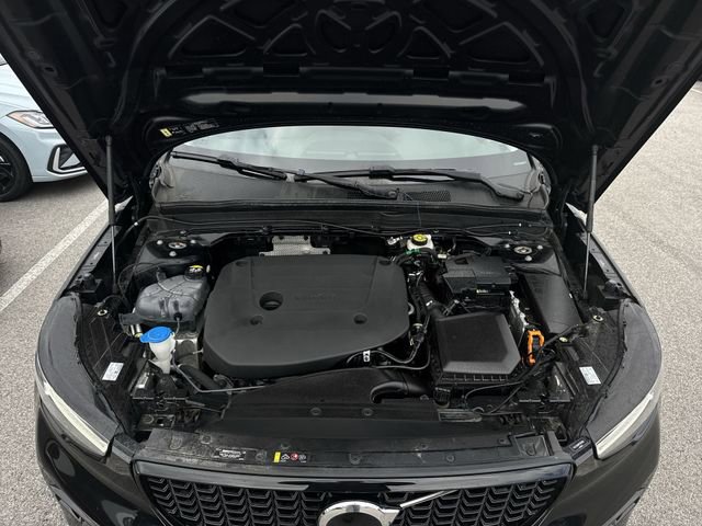 Used 2023 Volvo XC40 B5 Plus w/ Driver Assist Package image 29