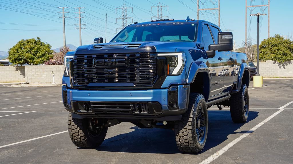 New 2026 GMC Sierra 2500 Denali w/ Denali Reserve Package image 2