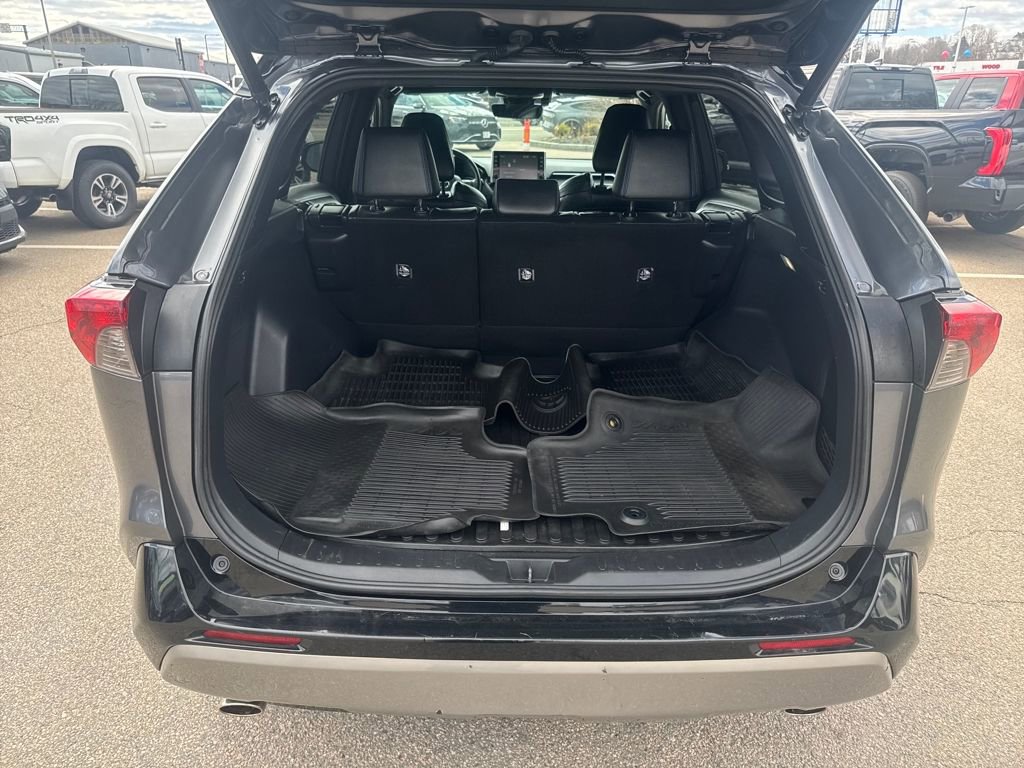 Used 2022 Toyota RAV4 XSE w/ XSE Grade Weather Package image 11