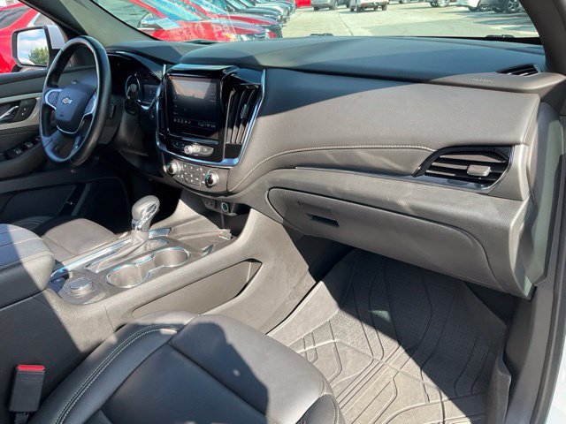 Used 2023 Chevrolet Traverse LT FWD image 23