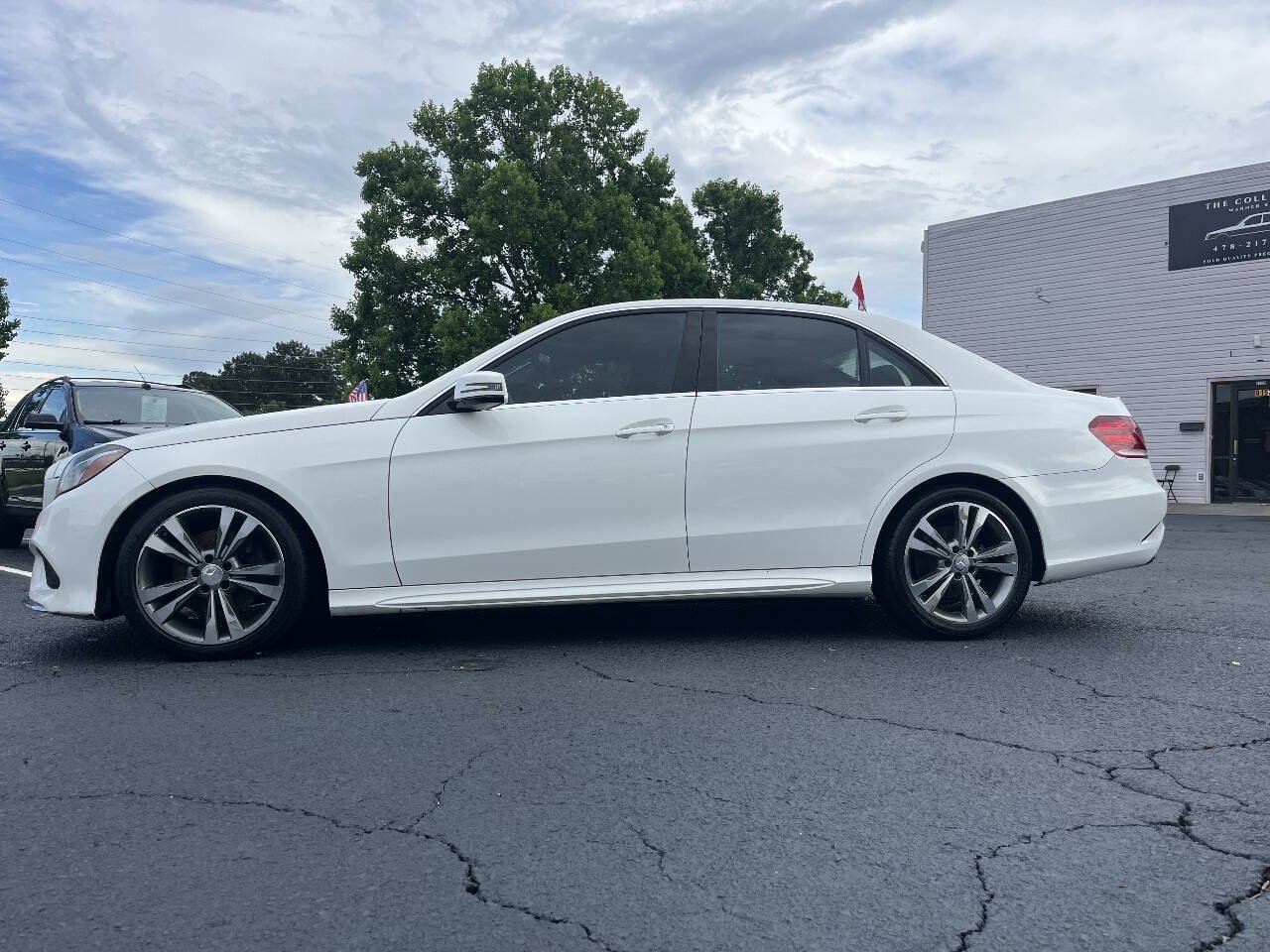 Used 2014 Mercedes-Benz E 350 Sedan image 23
