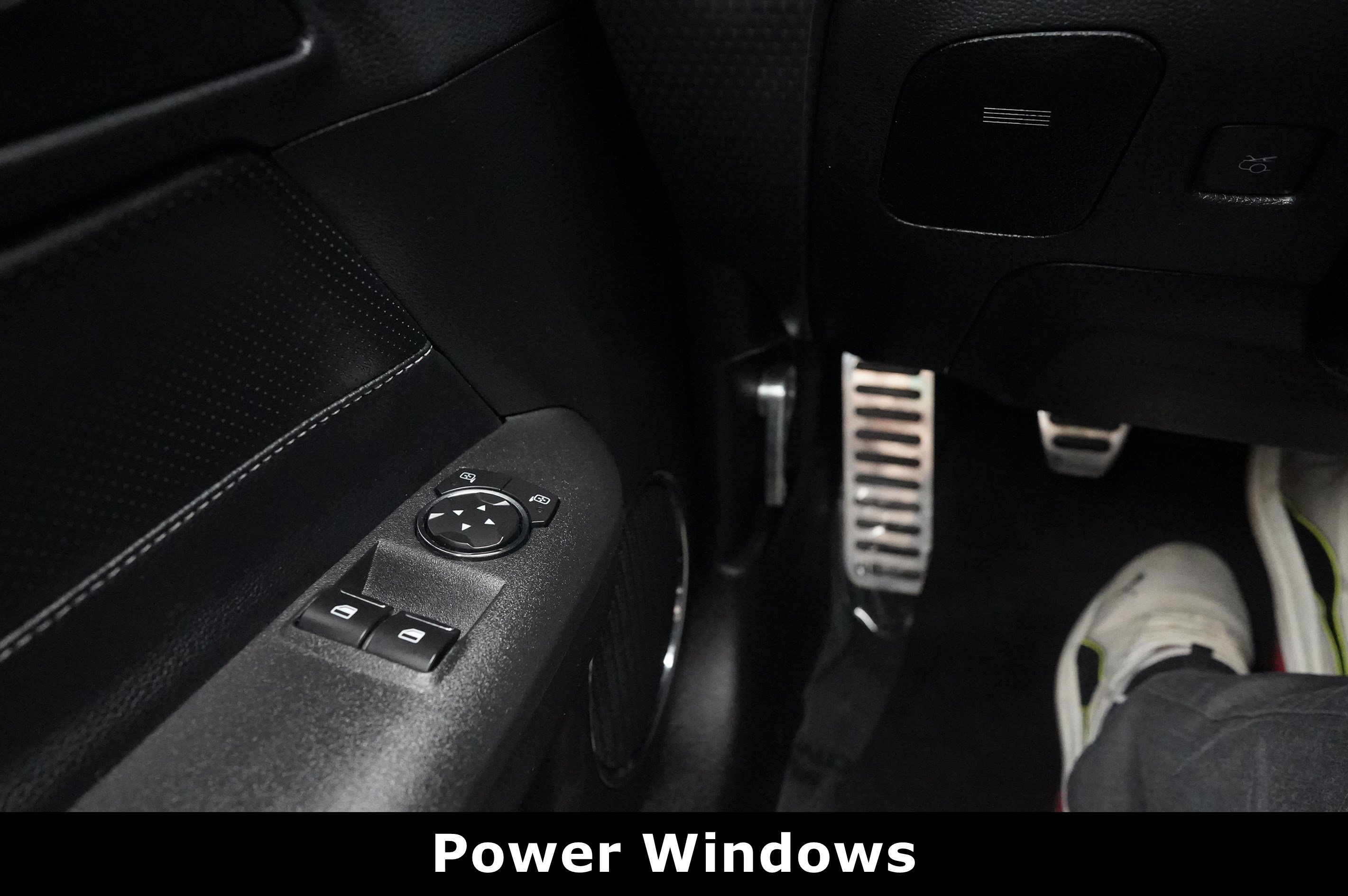 Used 2017 Ford Mustang GT Premium w/ GT Performance Package image 32