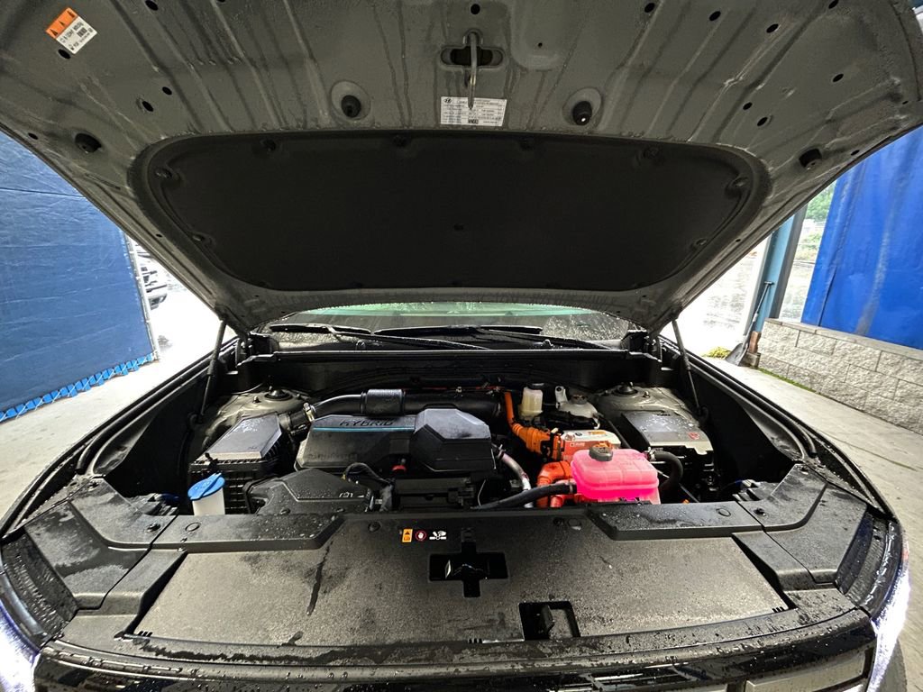 Used 2025 Hyundai Santa Fe SEL image 29