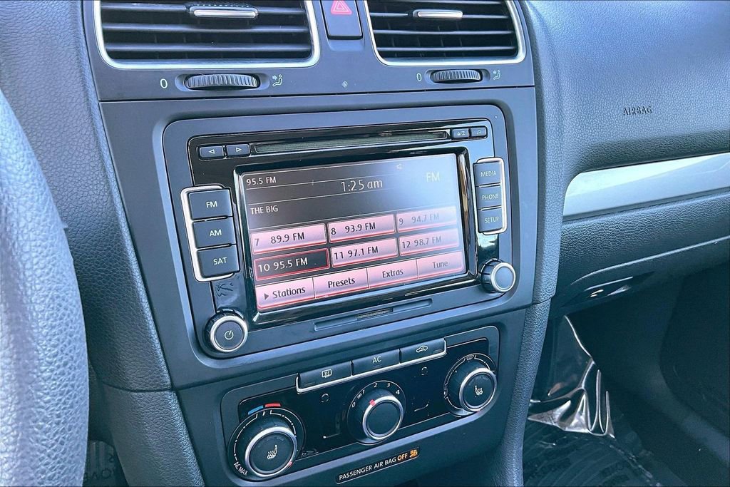 Used 2012 Volkswagen Golf 2-Door image 29