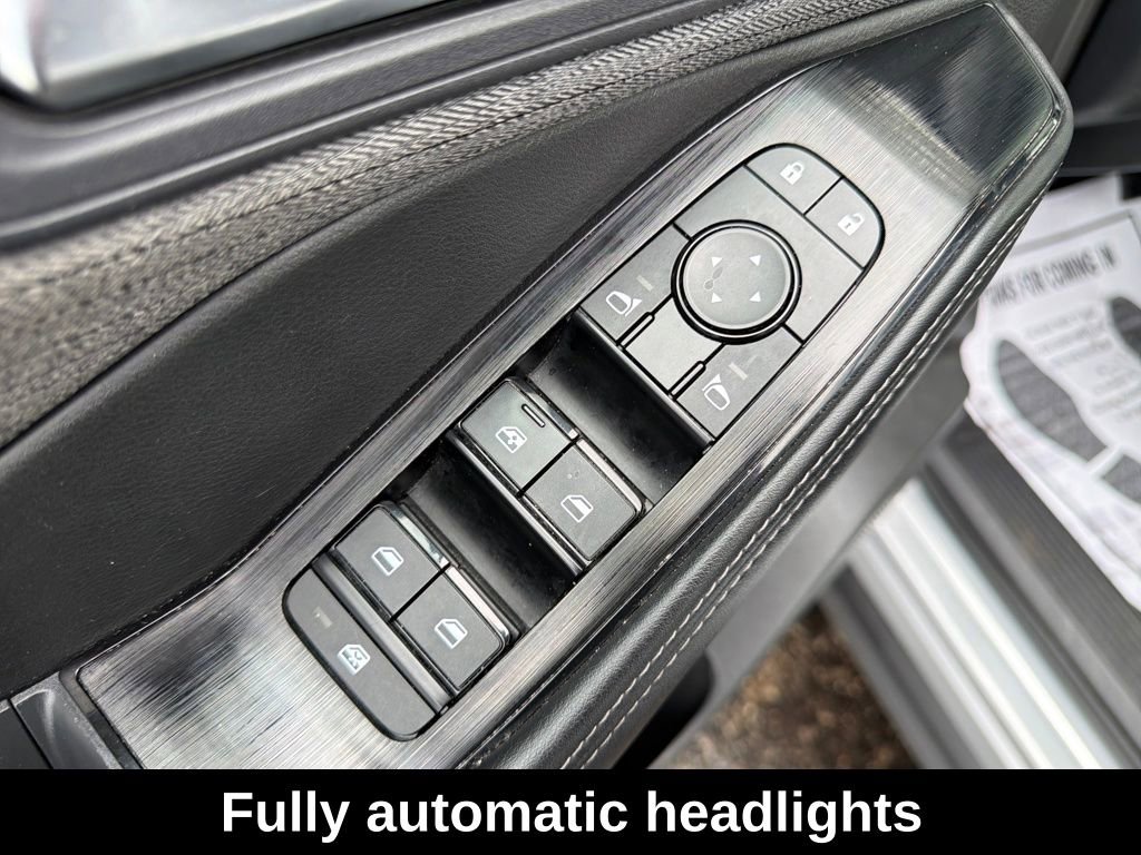 Used 2023 Nissan Rogue SV FWD image 14