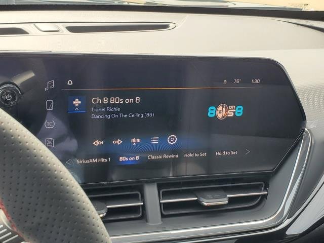 New 2026 Chevrolet Trax RS w/ Sunroof Package image 23