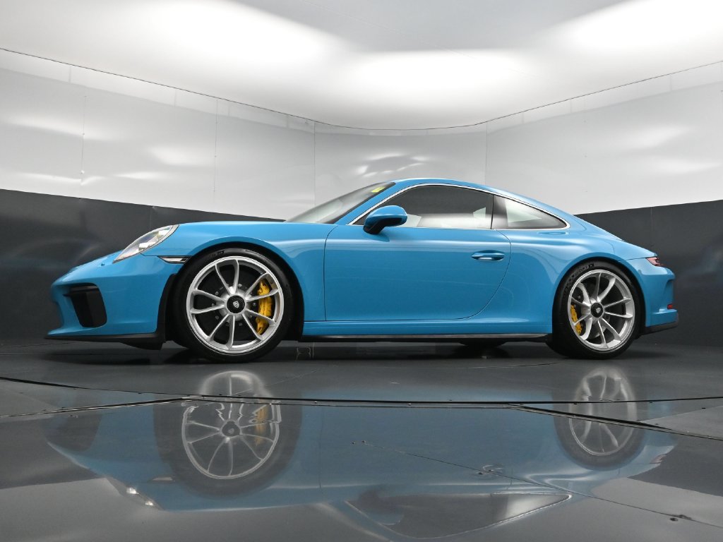 Certified 2018 Porsche 911 GT3 RWD image 29