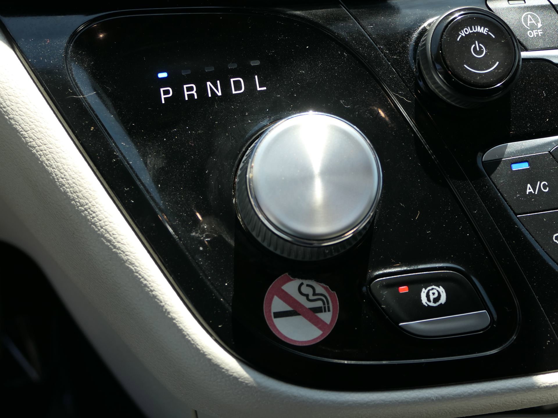 Used 2022 Chrysler Pacifica Touring-L image 21