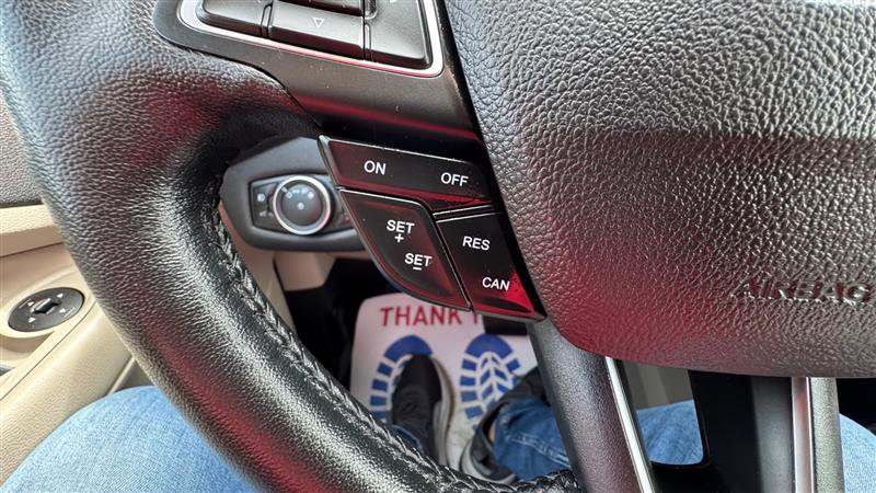 Used 2019 Ford Escape Titanium AWD/4WD image 31