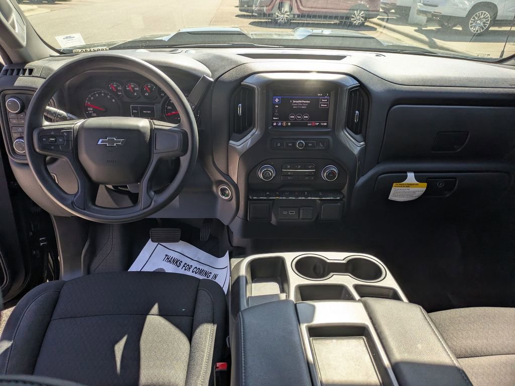 Used 2025 Chevrolet Silverado 1500 Custom Trail Boss w/ Dark Appearance Package image 25
