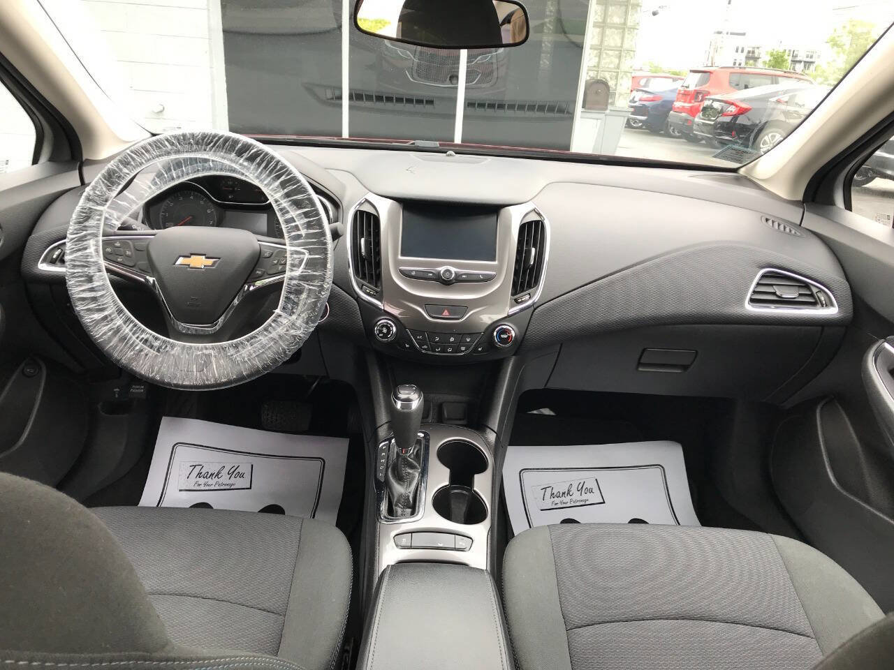 Used 2017 Chevrolet Cruze LT w/ Convenience Package FWD image 11