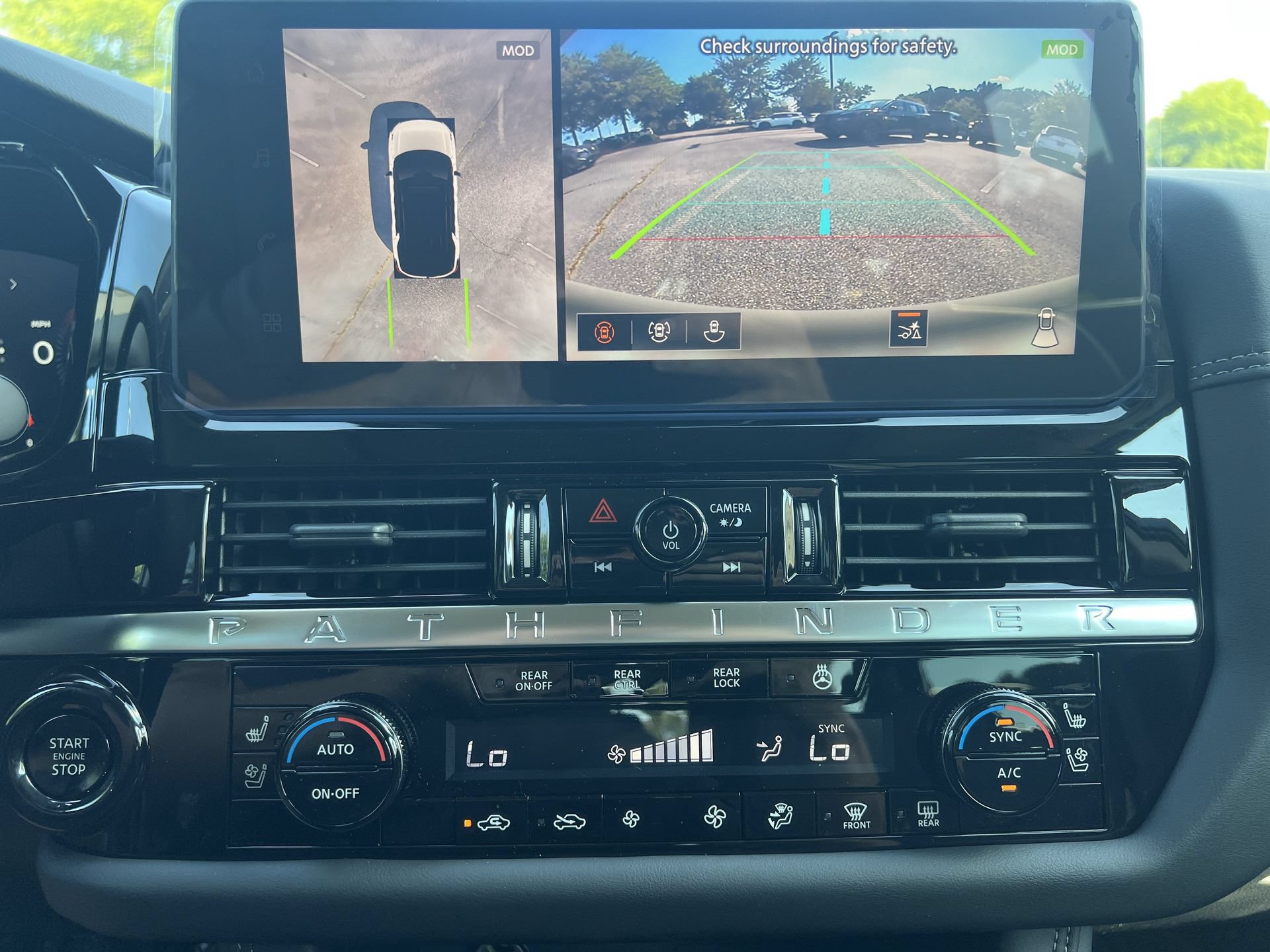 New 2026 Nissan Pathfinder Platinum FWD image 5