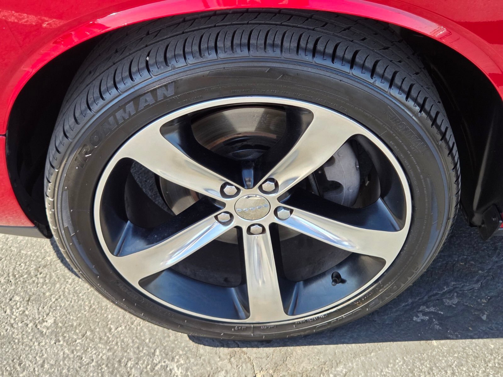 Used 2016 Dodge Challenger R/T Plus RWD image 9
