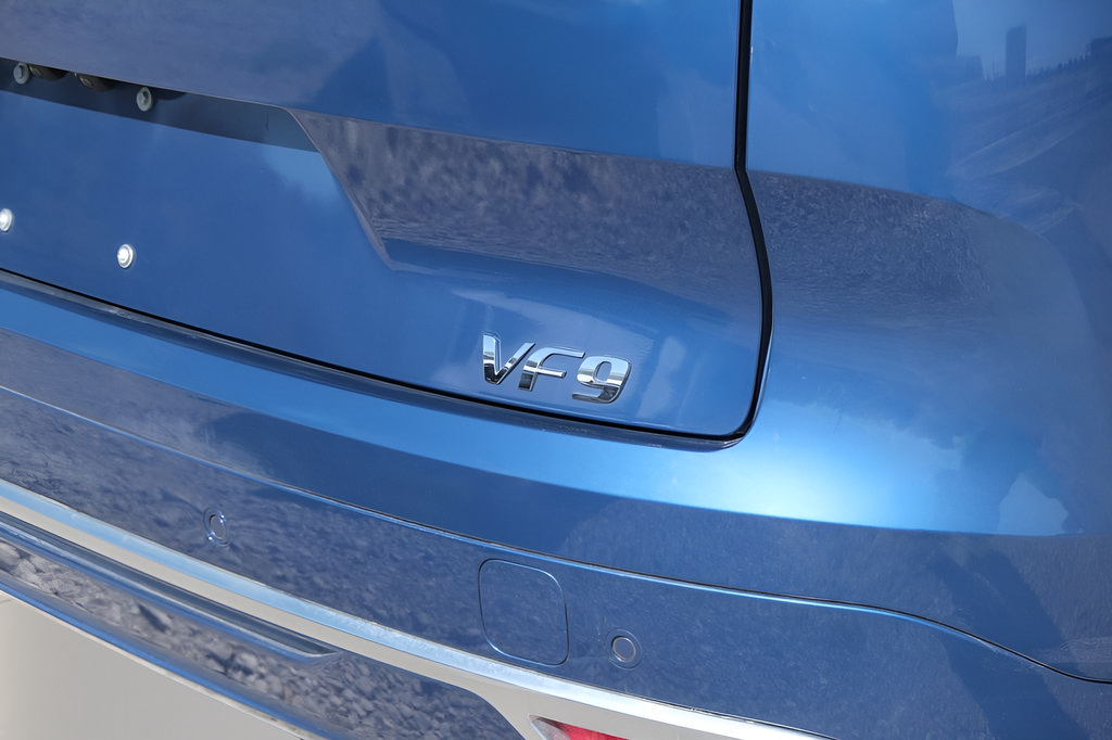 New 2024 VinFast VF 9 Plus AWD/4WD image 36