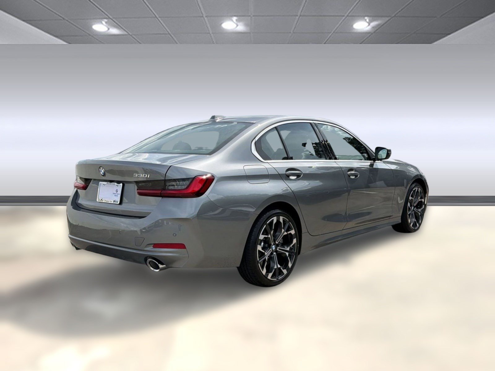 New 2026 BMW 330i Sedan w/ Convenience Package RWD image 7