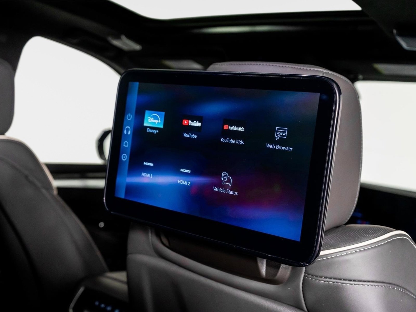 Used 2026 Cadillac Escalade V w/ LPO, Floor Liner Package image 58