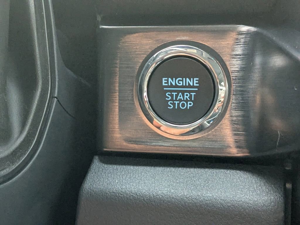 New 2025 Ford F250 Lariat w/ Lariat Ultimate Package image 32