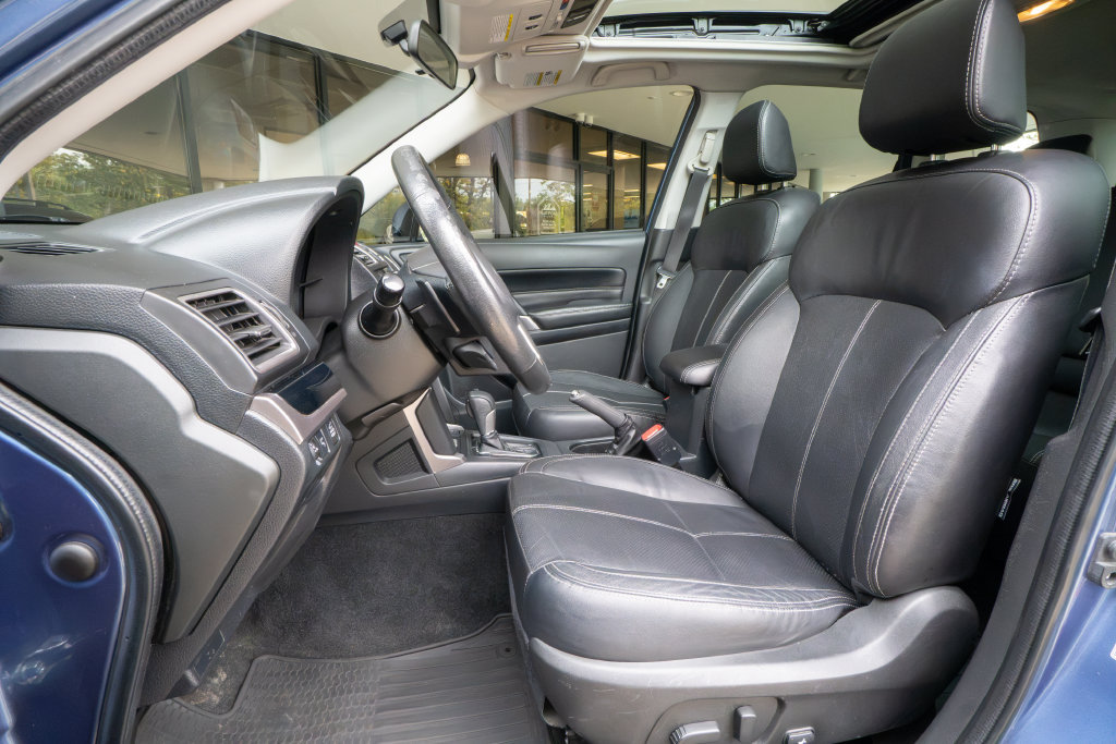 Used 2017 Subaru Forester 2.0XT Touring AWD/4WD image 8