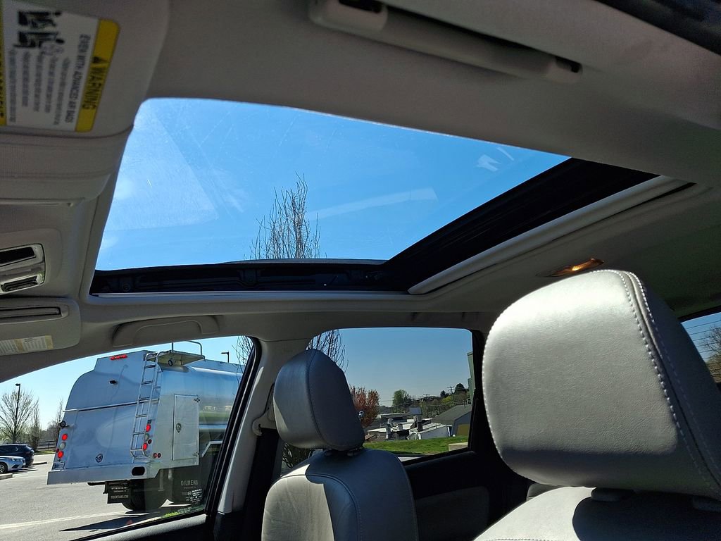 Used 2015 Subaru Forester 2.5i Touring w/ Eyesight & Navigation System image 14